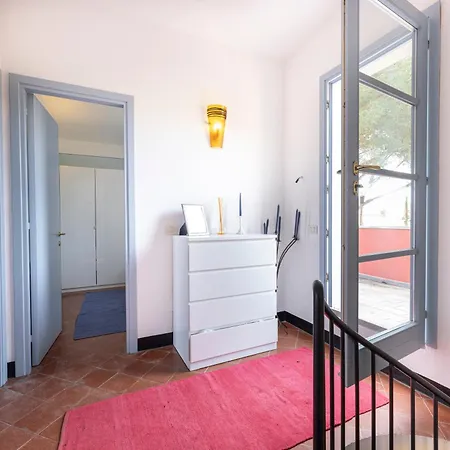 Colle18 Design And Comfort - Goelba