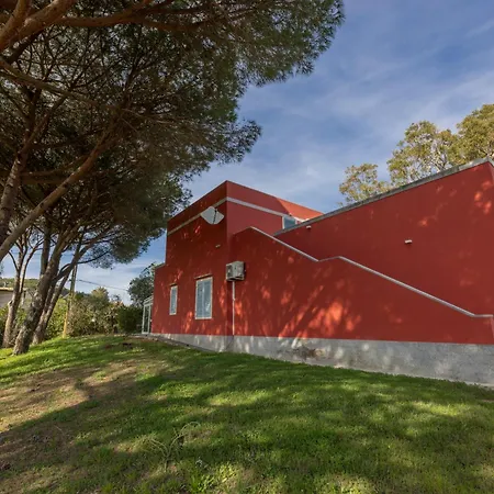 Colle18 Design And Comfort - Goelba