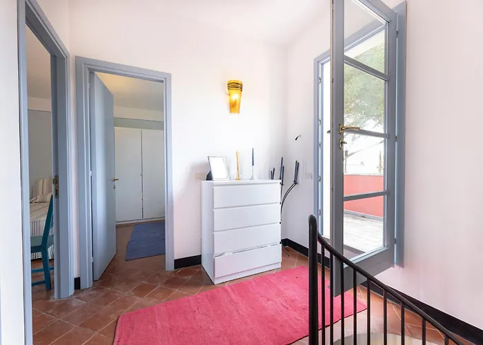 Colle18 Design And Comfort - Goelba